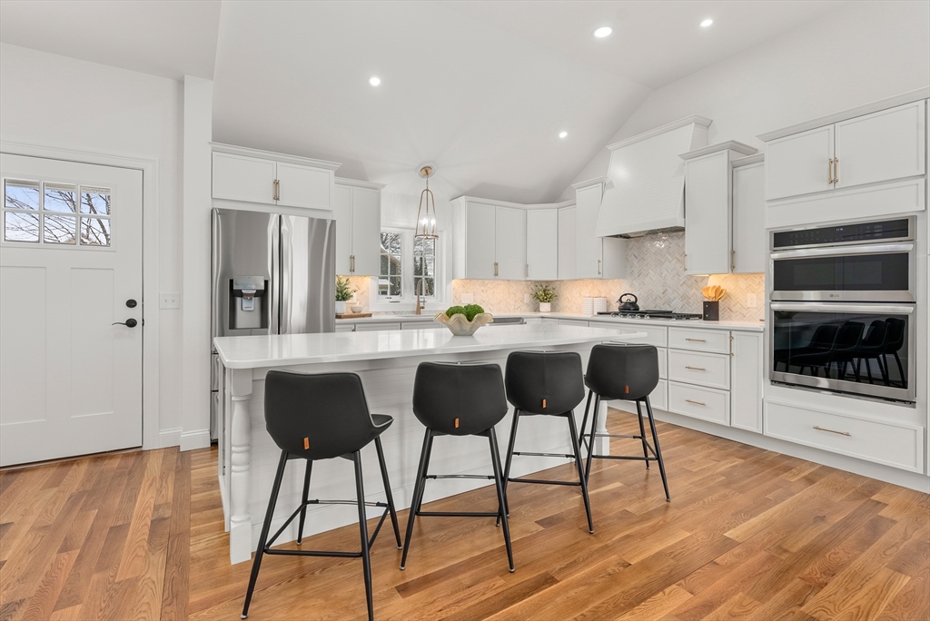 78 Wood Avenue, East Longmeadow, Massachusetts, 4 Bedrooms Bedrooms, 6 Rooms Rooms,3.5 BathroomsBathrooms,Residential,For Sale,Wood Avenue,73487460