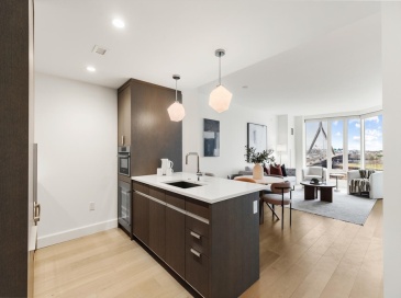 100 Lovejoy Wharf, Boston, Massachusetts, 1 Bedroom Bedrooms, 3 Rooms Rooms,1 BathroomBathrooms,Residential,For Sale,Lovejoy Wharf,73487568