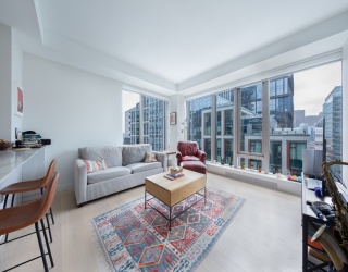 135 Seaport Blvd, Boston, Massachusetts, 1 Bedroom Bedrooms, 4 Rooms Rooms,1 BathroomBathrooms,Residential,For Sale,Seaport Blvd,73487575