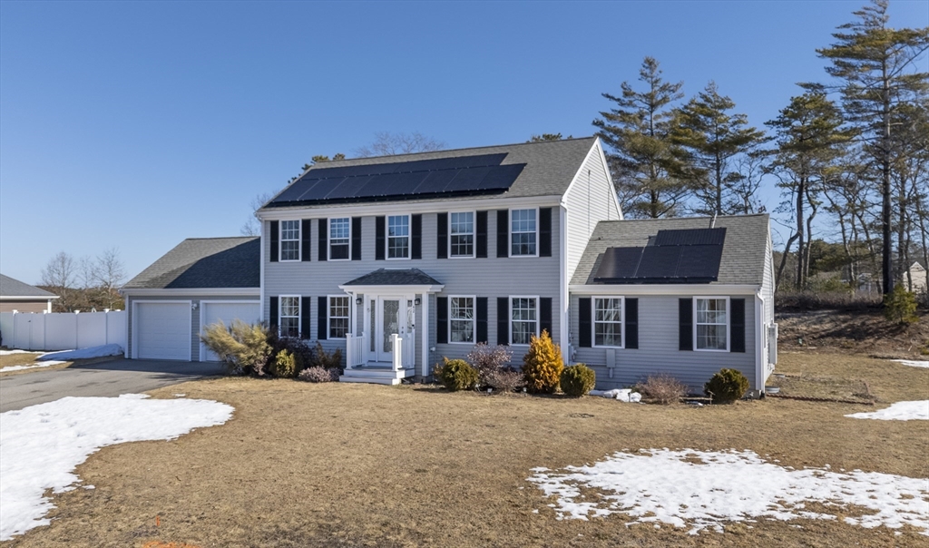 42 Arbor Ridge, Plymouth, Massachusetts, 3 Bedrooms Bedrooms, 7 Rooms Rooms,2.5 BathroomsBathrooms,Residential,For Sale,Arbor Ridge,73487617