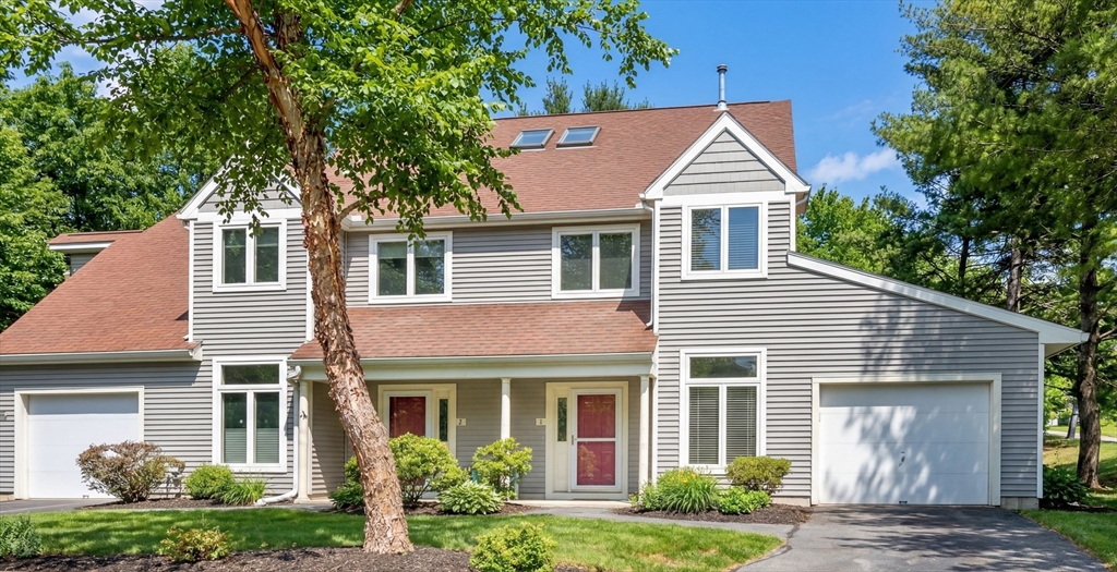 1 Douglass Grn, Woburn, Massachusetts, 2 Bedrooms Bedrooms, 5 Rooms Rooms,2 BathroomsBathrooms,Residential,For Sale,Douglass Grn,73487644