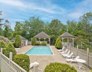 59 Linden Street, Taunton, Massachusetts, 2 Bedrooms Bedrooms, 5 Rooms Rooms,2 BathroomsBathrooms,Residential,For Sale,Linden Street,73487663