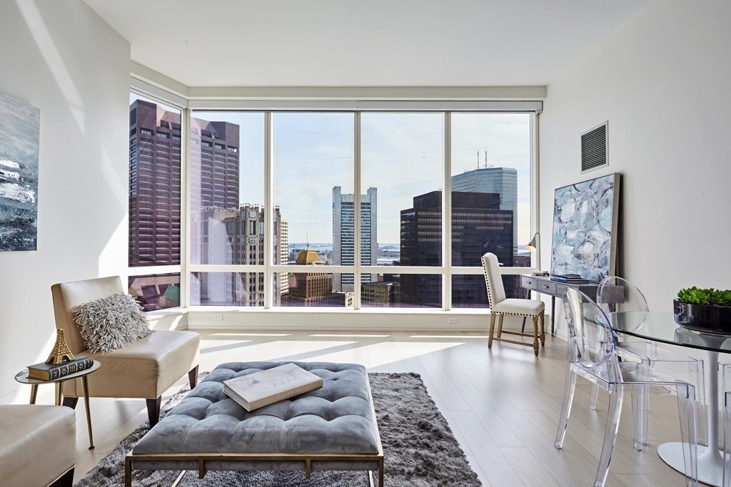 1 Franklin Street, Boston, Massachusetts, 1 Bedroom Bedrooms, 3 Rooms Rooms,1 BathroomBathrooms,Residential Lease,For Rent,Franklin Street,73487666