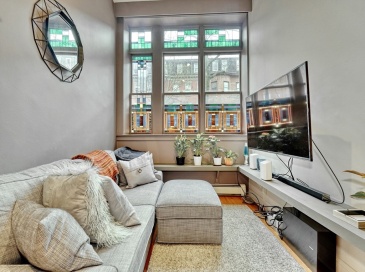 70 Clarendon St, Boston, Massachusetts, 3 Bedrooms Bedrooms, 6 Rooms Rooms,2 BathroomsBathrooms,Residential,For Sale,Clarendon St,73487668