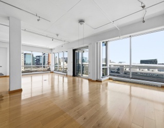 25 Channel, Boston, Massachusetts, 3 Bedrooms Bedrooms, 8 Rooms Rooms,2 BathroomsBathrooms,Residential,For Sale,Channel,73487484