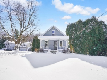 62 Cooley Ave, East Longmeadow, Massachusetts, 2 Bedrooms Bedrooms, 6 Rooms Rooms,1 BathroomBathrooms,Residential,For Sale,Cooley Ave,73474088 62 Cooley Ave, East Longmeadow, Massachusetts, 2 Bedrooms Bedrooms, 6 Rooms Rooms,1 BathroomBathrooms,Residential,For Sale,Cooley Ave,73474088