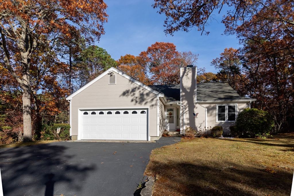 64 Ashton Ave, Falmouth, Massachusetts, 2 Bedrooms Bedrooms, 4 Rooms Rooms,2 BathroomsBathrooms,Residential,For Sale,Ashton Ave,73453148