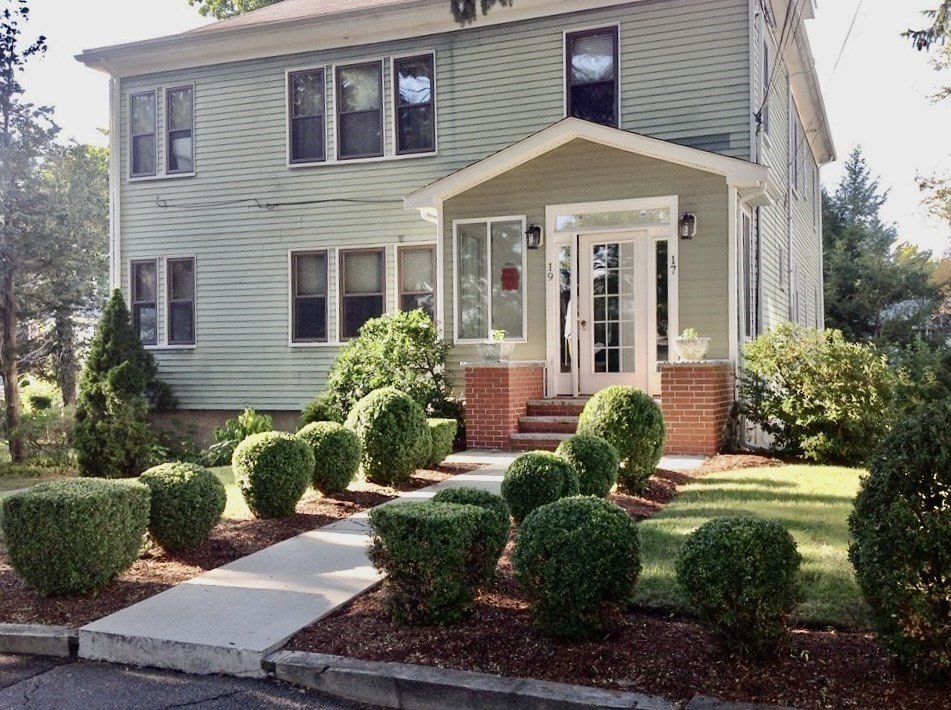 19 Fordham Road, Newton, Massachusetts, 2 Bedrooms Bedrooms, 6 Rooms Rooms,1 BathroomBathrooms,Residential Lease,For Rent,Fordham Road,73487788