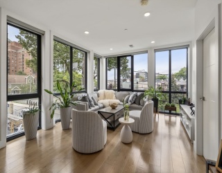 30 Penniman, Boston, Massachusetts, 2 Bedrooms Bedrooms, 5 Rooms Rooms,2 BathroomsBathrooms,Residential,For Sale,Penniman,73487882