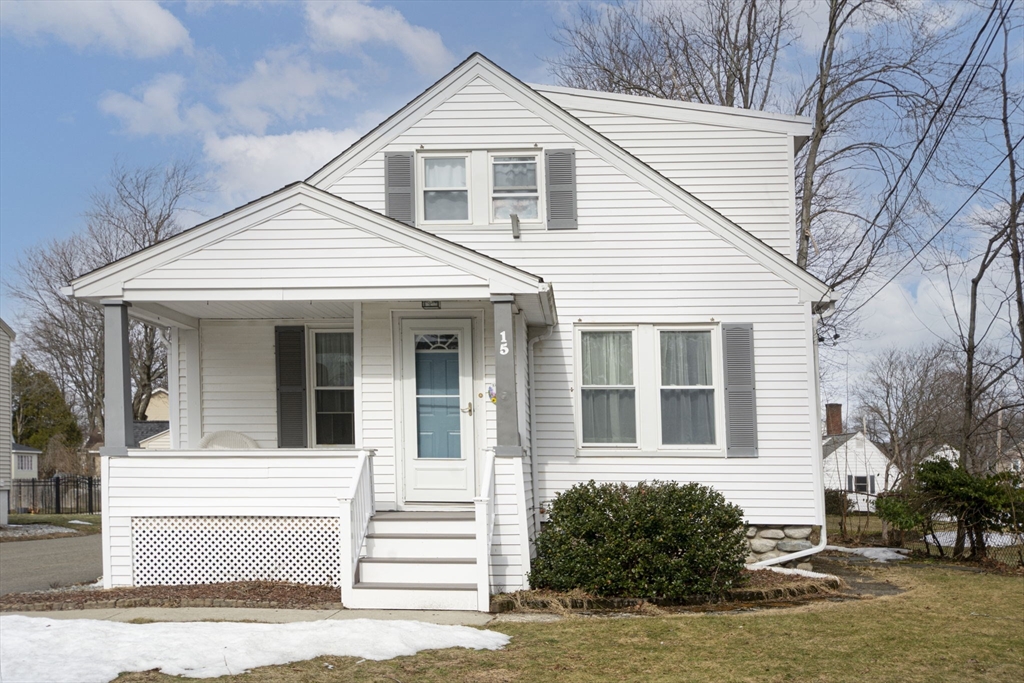 15 Monroe Street, Shrewsbury, Massachusetts, 3 Bedrooms Bedrooms, 6 Rooms Rooms,2 BathroomsBathrooms,Residential,For Sale,Monroe Street,73487896
