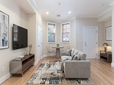 82 E Brookline St, Boston, Massachusetts, 1 Bedroom Bedrooms, 3 Rooms Rooms,1 BathroomBathrooms,Residential,For Sale,E Brookline St,73487903