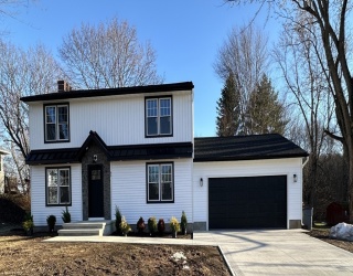 65 Hendom Drive, Agawam, Massachusetts, 3 Bedrooms Bedrooms, 6 Rooms Rooms,2.5 BathroomsBathrooms,Residential,For Sale,Hendom Drive,73487912