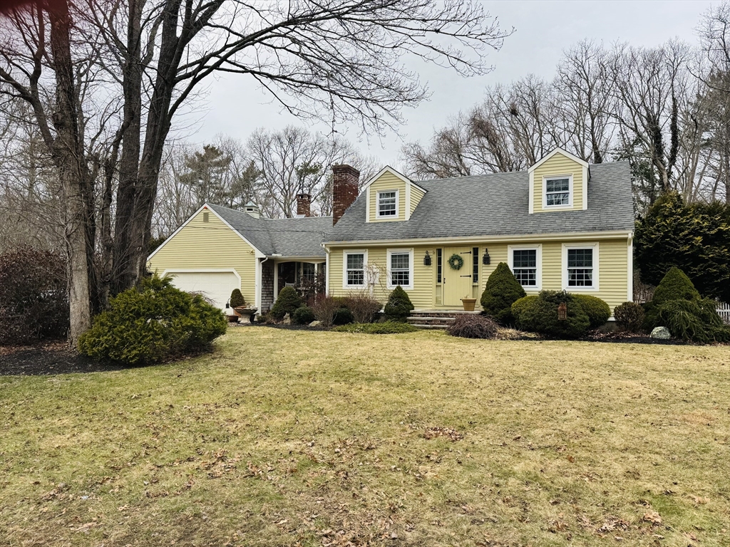 100 D Dr, Westport, Massachusetts, 3 Bedrooms Bedrooms, 7 Rooms Rooms,2 BathroomsBathrooms,Residential,For Sale,D Dr,73487745