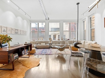 43 Winter St, Boston, Massachusetts, 2 Bedrooms Bedrooms, 4 Rooms Rooms,2 BathroomsBathrooms,Residential,For Sale,Winter St,73487905