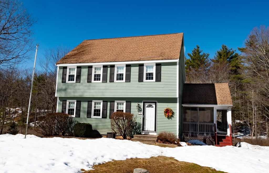 4 Koski Way, Townsend, Massachusetts, 3 Bedrooms Bedrooms, 6 Rooms Rooms,2 BathroomsBathrooms,Residential,For Sale,Koski Way,73487929