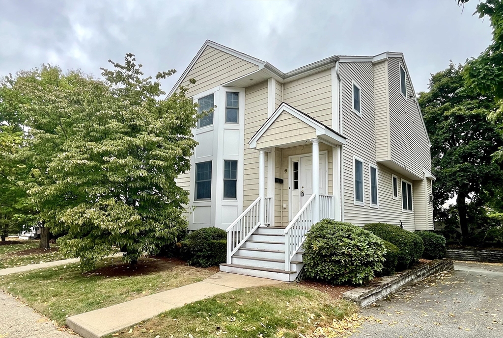 6 North Park Street, Watertown, Massachusetts, 3 Bedrooms Bedrooms, 7 Rooms Rooms,2.5 BathroomsBathrooms,Residential Lease,For Rent,North Park Street,73487941