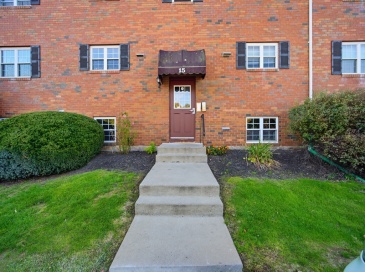 15 Maple Crest Cir, Holyoke, Massachusetts, 2 Bedrooms Bedrooms, 4 Rooms Rooms,1 BathroomBathrooms,Residential,For Sale,Maple Crest Cir,73445668 15 Maple Crest Cir, Holyoke, Massachusetts, 2 Bedrooms Bedrooms, 4 Rooms Rooms,1 BathroomBathrooms,Residential,For Sale,Maple Crest Cir,73445668