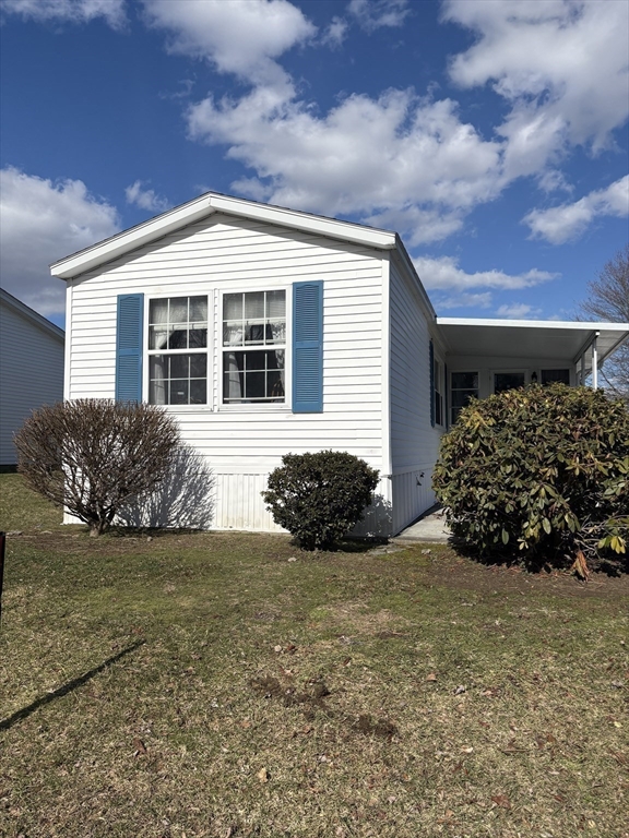 193 Tremont St (85 Amherst Way), Taunton, Massachusetts, 2 Bedrooms Bedrooms, 5 Rooms Rooms,1 BathroomBathrooms,Residential,For Sale,Tremont St (85 Amherst Way),73479360