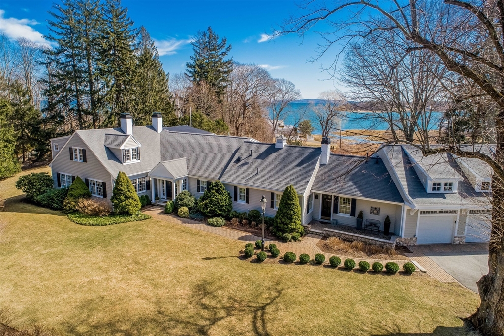 153 Washington Street, Duxbury, Massachusetts, 4 Bedrooms Bedrooms, 13 Rooms Rooms,4.5 BathroomsBathrooms,Residential,For Sale,Washington Street,73488107