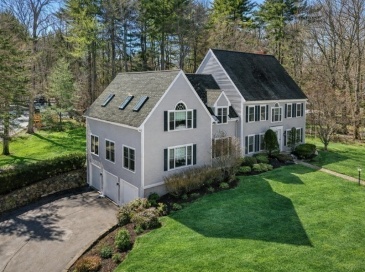 11 Thaxton Rd, Beverly, Massachusetts, 6 Bedrooms Bedrooms, 11 Rooms Rooms,3.5 BathroomsBathrooms,Residential,For Sale,Thaxton Rd,73488117 11 Thaxton Rd, Beverly, Massachusetts, 6 Bedrooms Bedrooms, 11 Rooms Rooms,3.5 BathroomsBathrooms,Residential,For Sale,Thaxton Rd,73488117