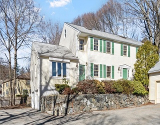 367 Waltham St, Lexington, Massachusetts, 4 Bedrooms Bedrooms, 10 Rooms Rooms,2.5 BathroomsBathrooms,Residential,For Sale,Waltham St,73488134