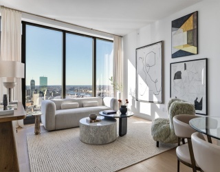 682 Atlantic Ave, Boston, Massachusetts, 1 Bedroom Bedrooms, 4 Rooms Rooms,2 BathroomsBathrooms,Residential,For Sale,Atlantic Ave,73488278