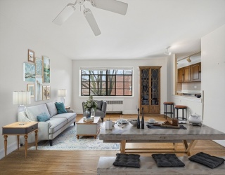 114 Evans Rd, Boston, Massachusetts, 1 Bedroom Bedrooms, 3 Rooms Rooms,1 BathroomBathrooms,Residential,For Sale,Evans Rd,73488332