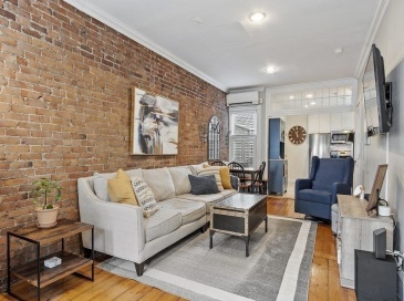 192 W 5th Street, Boston, Massachusetts, 1 Bedroom Bedrooms, 3 Rooms Rooms,1 BathroomBathrooms,Residential,For Sale,W 5th Street,73450024 192 W 5th Street, Boston, Massachusetts, 1 Bedroom Bedrooms, 3 Rooms Rooms,1 BathroomBathrooms,Residential,For Sale,W 5th Street,73450024