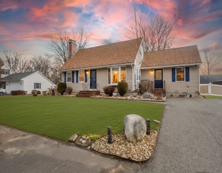 47 Roberta Cir, Agawam, Massachusetts, 3 Bedrooms Bedrooms, 6 Rooms Rooms,2 BathroomsBathrooms,Residential,For Sale,Roberta Cir,73468926