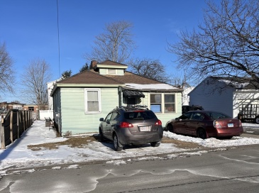 63 Allston Ave, West Springfield, Massachusetts, 2 Bedrooms Bedrooms, 4 Rooms Rooms,1 BathroomBathrooms,Residential,For Sale,Allston Ave,73474672 63 Allston Ave, West Springfield, Massachusetts, 2 Bedrooms Bedrooms, 4 Rooms Rooms,1 BathroomBathrooms,Residential,For Sale,Allston Ave,73474672