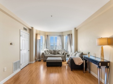 1 Cityview Ln, Quincy, Massachusetts, 2 Bedrooms Bedrooms, 5 Rooms Rooms,2 BathroomsBathrooms,Residential,For Sale,Cityview Ln,73456608 1 Cityview Ln, Quincy, Massachusetts, 2 Bedrooms Bedrooms, 5 Rooms Rooms,2 BathroomsBathrooms,Residential,For Sale,Cityview Ln,73456608
