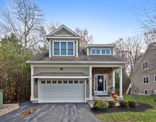 37 White Cedar Drive, Middleton, Massachusetts, 2 Bedrooms Bedrooms, 9 Rooms Rooms,4 BathroomsBathrooms,Residential,For Sale,White Cedar Drive,73488349