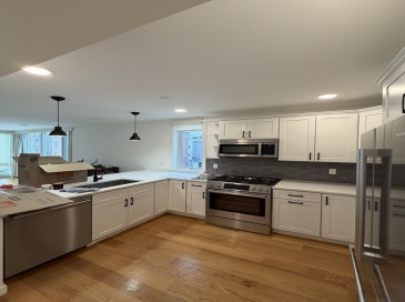 175 Gove St, Boston, Massachusetts, 2 Bedrooms Bedrooms, 6 Rooms Rooms,2 BathroomsBathrooms,Residential Lease,For Rent,Gove St,73488553