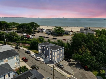 6 Garfield, Revere, Massachusetts, 9 Bedrooms Bedrooms, 20 Rooms Rooms,6 BathroomsBathrooms,Residential Income,For Sale,Garfield,73488555 6 Garfield, Revere, Massachusetts, 9 Bedrooms Bedrooms, 20 Rooms Rooms,6 BathroomsBathrooms,Residential Income,For Sale,Garfield,73488555