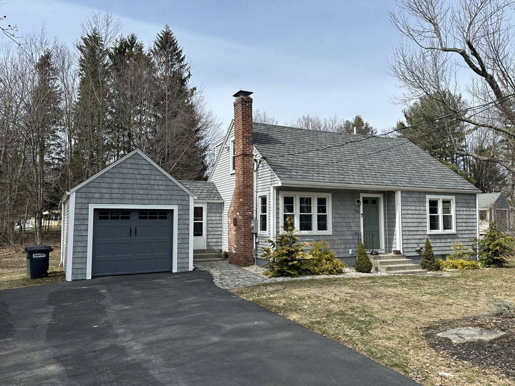 339 Salisbury St, Holden, Massachusetts, 3 Bedrooms Bedrooms, 6 Rooms Rooms,2 BathroomsBathrooms,Residential,For Sale,Salisbury St,73488475