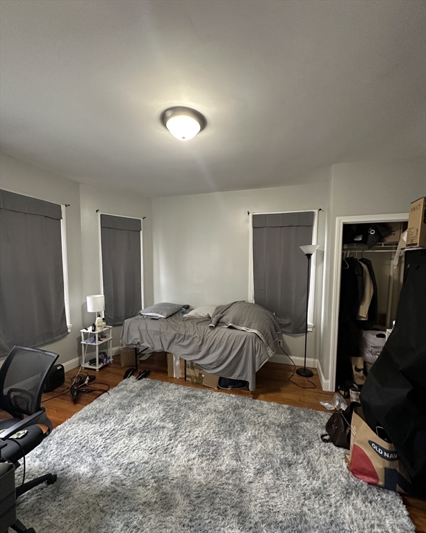 8 Montfern, Boston, Massachusetts, 4 Bedrooms Bedrooms, 8 Rooms Rooms,2 BathroomsBathrooms,Residential Lease,For Rent,Montfern,73488594