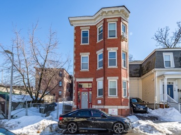 4A Weld Aveneue, Boston, Massachusetts, 8 Bedrooms Bedrooms, 17 Rooms Rooms,3 BathroomsBathrooms,Residential Income,For Sale,Weld Aveneue,73488602 4A Weld Aveneue, Boston, Massachusetts, 8 Bedrooms Bedrooms, 17 Rooms Rooms,3 BathroomsBathrooms,Residential Income,For Sale,Weld Aveneue,73488602
