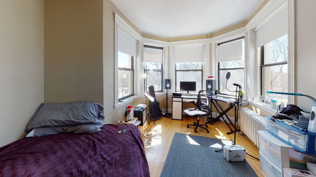 60 Charlesgate East, Boston, Massachusetts, 1 Bedroom Bedrooms, 3 Rooms Rooms,1 BathroomBathrooms,Residential Lease,For Rent,Charlesgate East,73488617