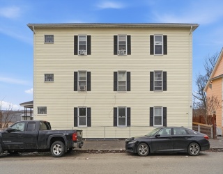 154 Perry Ave, Worcester, Massachusetts, 11 Bedrooms Bedrooms, 19 Rooms Rooms,4 BathroomsBathrooms,Residential Income,For Sale,Perry Ave,73488636