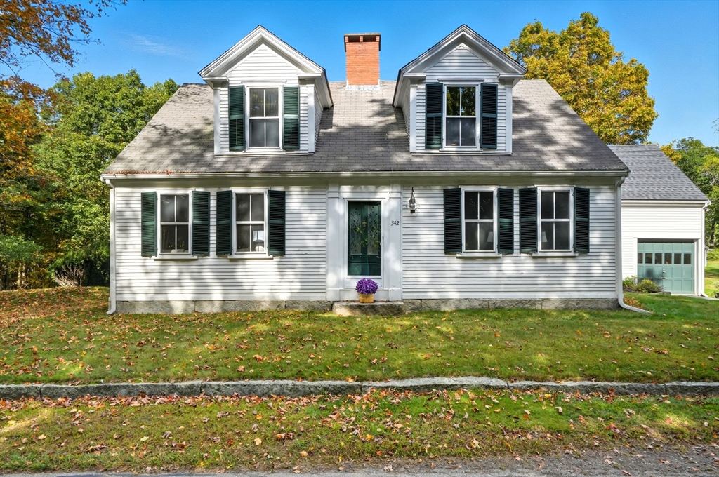 342 Summer St, Norwell, Massachusetts, 4 Bedrooms Bedrooms, 10 Rooms Rooms,3 BathroomsBathrooms,Residential,For Sale,Summer St,73488379