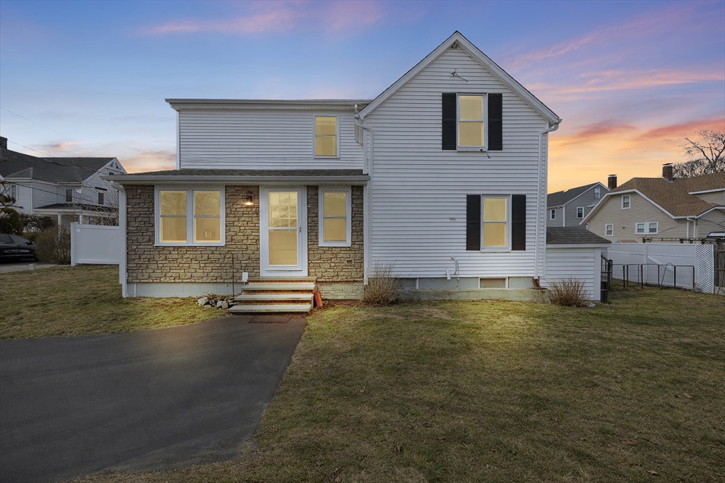 18 Belmont Pl, Brockton, Massachusetts, 2 Bedrooms Bedrooms, 5 Rooms Rooms,1 BathroomBathrooms,Residential,For Sale,Belmont Pl,73488575