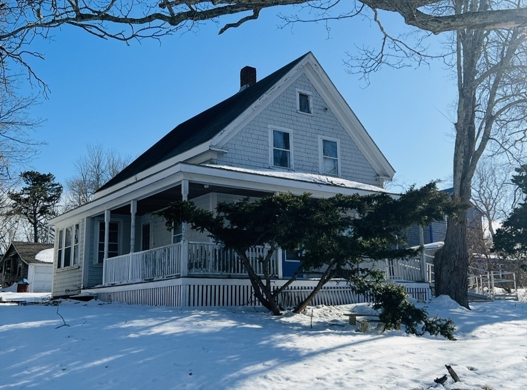 64 Hunters Brook Rd, Bourne, Massachusetts, 3 Bedrooms Bedrooms, 6 Rooms Rooms,1 BathroomBathrooms,Residential,For Sale,Hunters Brook Rd,73488710