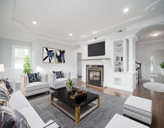 8 Richardson Street, Winchester, Massachusetts, 2 Bedrooms Bedrooms, 8 Rooms Rooms,2 BathroomsBathrooms,Residential Lease,For Rent,Richardson Street,73488769