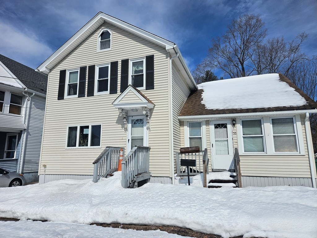 55 Fuller St, Chicopee, Massachusetts, 4 Bedrooms Bedrooms, 7 Rooms Rooms,1 BathroomBathrooms,Residential,For Sale,Fuller St,73488799