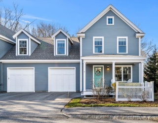 5 Daley Dr, West Newbury, Massachusetts, 4 Bedrooms Bedrooms, 7 Rooms Rooms,2.5 BathroomsBathrooms,Residential,For Sale,Daley Dr,73488759