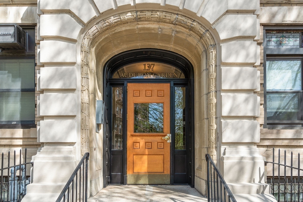 137 Peterborough St, Boston, Massachusetts, 1 Bedroom Bedrooms, 3 Rooms Rooms,1 BathroomBathrooms,Residential,For Sale,Peterborough St,73488818