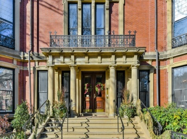 163 Marlborough Street, Boston, Massachusetts, 2 Bedrooms Bedrooms, 6 Rooms Rooms,2 BathroomsBathrooms,Residential Lease,For Rent,Marlborough Street,73478395