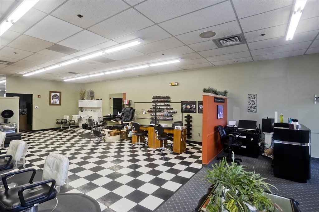 1581 N Main St, Palmer, Massachusetts, ,Business Opportunity,For Sale,N Main St,73488885