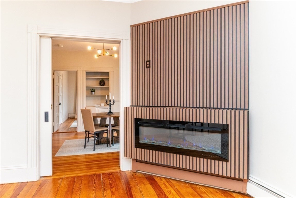 8 Springgarden, Boston, Massachusetts, 2 Bedrooms Bedrooms, 5 Rooms Rooms,1 BathroomBathrooms,Residential,For Sale,Springgarden,73488912