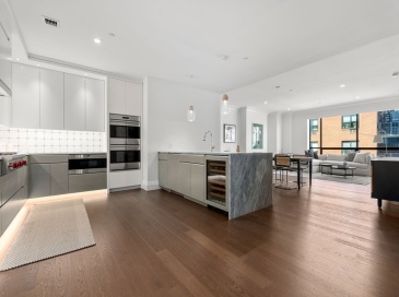 45 Temple St, Boston, Massachusetts, 2 Bedrooms Bedrooms, 5 Rooms Rooms,2.5 BathroomsBathrooms,Residential,For Sale,Temple St,73488921